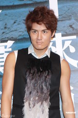 组图：吴克群抗拒一夜情 不排除与阿娇有发展空间