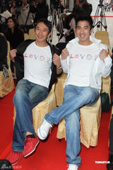 组图：钮承泽宣传《LOVE》否认赵薇舒淇不和传闻