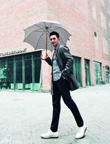 组图：严宽全新写真曝光 挺拔俊朗阳光帅气