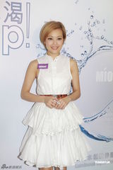 组图：容祖儿在英个唱逢王子大婚 想办世纪婚礼