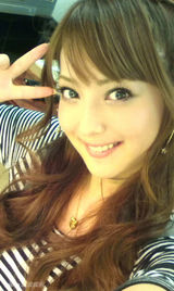 幻灯图集：日本人气美女佐佐木希生活照集锦