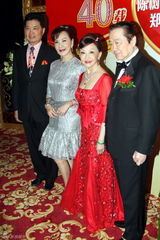 高清图：众星上海出席郑明明结婚四十周年庆典