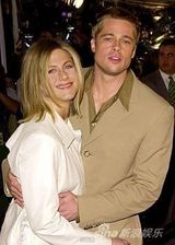 组图：盘点安妮斯顿与前夫皮特昔日甜蜜瞬间