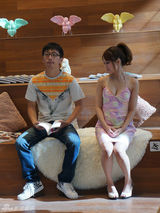 组图：吉泽明步内地捞金 低胸露乳宅男垂涎