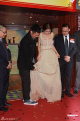 高清图：《魔发奇缘》香港首映 余文乐Angelababy(杨颖)捧场