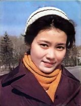 组图：58岁潘虹罕见绝美青涩照曝光