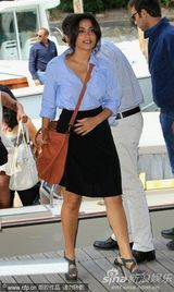 高清组图：《米拉尔》亮相 导演朱利安携妻子亮相