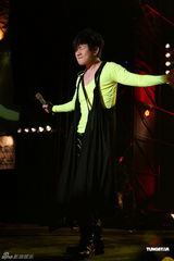 组图：林俊杰与萧敬腾争一哥 怀秋林志颖到场支持