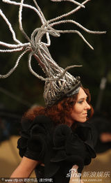 幻灯图集：北野武新片首映 宝莱坞第一美女捧场