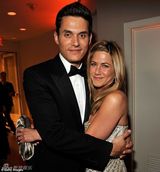 组图：詹妮弗-安妮斯顿3月再婚 二十载情路盘点