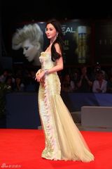 组图：《太极1》首映 彭于晏梁家辉等齐聚