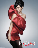 高清图：黄奕拍《芭莎珠宝》封面 演绎赫本式优雅