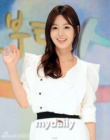 组图：韩星南奎利姜敏京刘德焕为公益站台