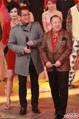 组图：TVB新春黄金庆典录影 叶玉卿走光