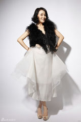 组图：姚芊羽时尚大片曝光 成熟俏皮展十足魅力