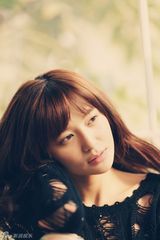 组图：《彼岸1945》热播落幕 施诗温暖写真