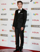 组图：第47届韩国百想艺术大赏群星闪耀