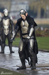 组图：《雷神2：黑暗国度》黑暗精灵片场照