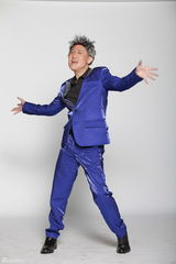 组图：大咖秀走功夫风 谢娜扮叶问维嘉变李小龙