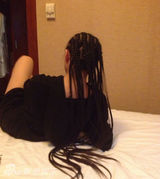 组图：15岁小彩旗可爱私照曝光 也玩浓妆非主流