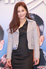 组图：杨思琦否认面试谈续约 关礼杰欣赏恶搞