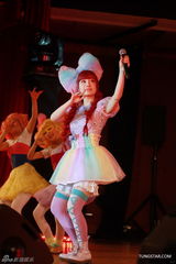 组图：日本潮流教主Kyaryamyu香港可爱开唱