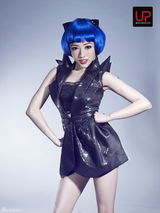 组图：新声代歌手熊子锐时尚摩登写真首发