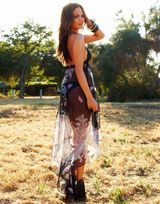 组图：混血名模克莉茜蕾丝内衣秀美乳翘臀热辣