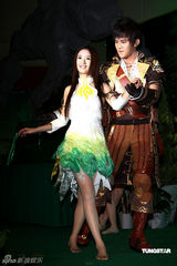 幻灯图集：林依晨清纯扮相出镜 与型男翩翩起舞