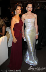 幻灯图集：戛纳开幕晚宴 萨尔玛-海耶克红裙秀香肩 