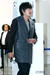 组图：韩星河正宇等出席韩国《Cine Note》发表会