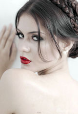 组图：22岁巴西模特广州坠楼身亡 跨年夜酿惨剧