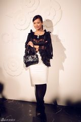 高清：徐静蕾上海看秀变时尚女王 新片进入后期