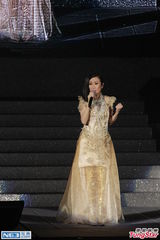 组图：吕珊恭喜钟镇涛喜讯 透露对方未定婚期