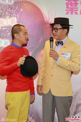 组图：王祖蓝获赞全能王 盼与王菀之银幕热吻