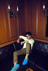 组图：蒲巴甲英伦写真出炉 变身“高富帅”