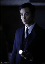 组图：《滚滚红尘》郑嘉颖演地下党造型百变