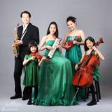 组图：台湾清纯大提琴公主走红 三姐妹秒杀宅男