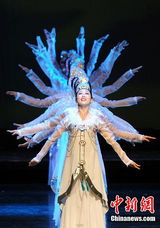 组图：朝鲜国宝级美女聚集地 揭秘万寿台艺术团