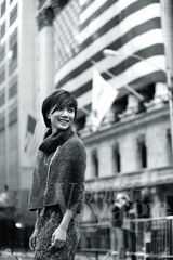 组图：王珞丹纽约旅行大片 都市街头淡定从容