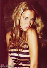 高清组图：莱昂纳多女友巴尔-莱法利登《GQ》