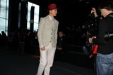 组图：韩庚受邀米兰时装周 打造2012音乐回归年