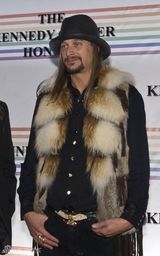 高清图：奥普拉和麦卡特尼等获奖 奥巴马亲自颁奖