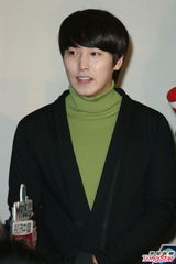 组图：SJ晟敏访台筹备音乐剧 欲再品美食