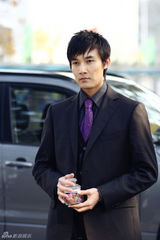 组图：《家有公婆》张铎情感漩涡中寻找真爱