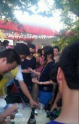 组图：赵薇《致青春》百张片场工作照曝光