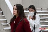 组图：高校艺考大幕开启 美女帅哥冒雪赶考