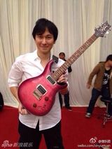 组图：査可欣孙志群大婚 骆家辉任证婚人