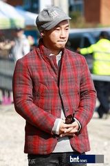 组图：Mighty Mouth生菜入伍 shorry含泪送行