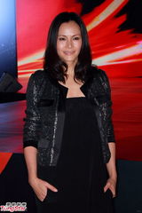 组图：中国小姐香港区三甲出炉现场颁奖